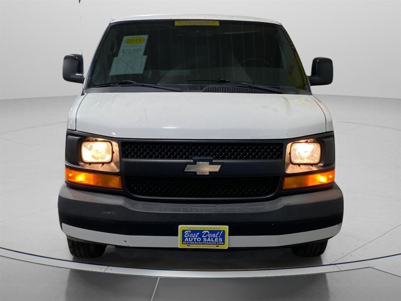 Used 2011 Chevrolet Express 1500 image 9