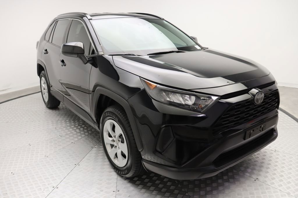 Certified 2019 Toyota RAV4 LE image 6