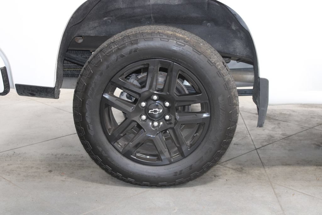 Used 2024 Chevrolet Silverado 1500 RST w/ Convenience Package II AWD/4WD image 15