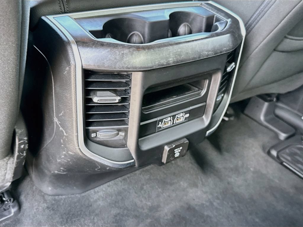Used 2020 RAM 1500 Big Horn AWD/4WD image 29