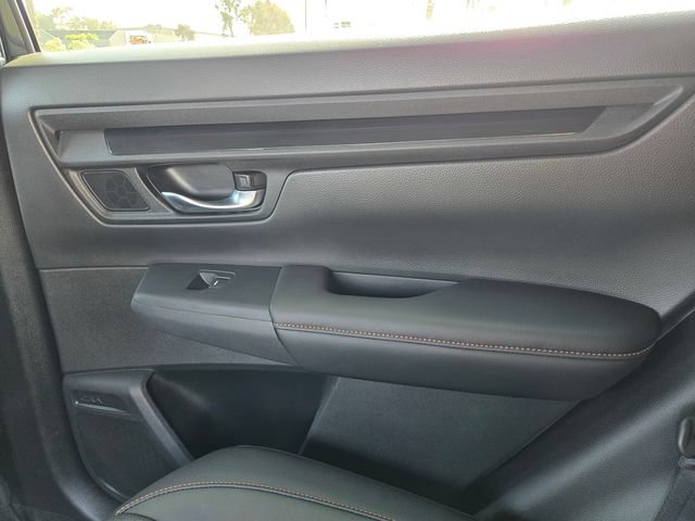 Used 2026 Honda CR-V Sport-L image 13