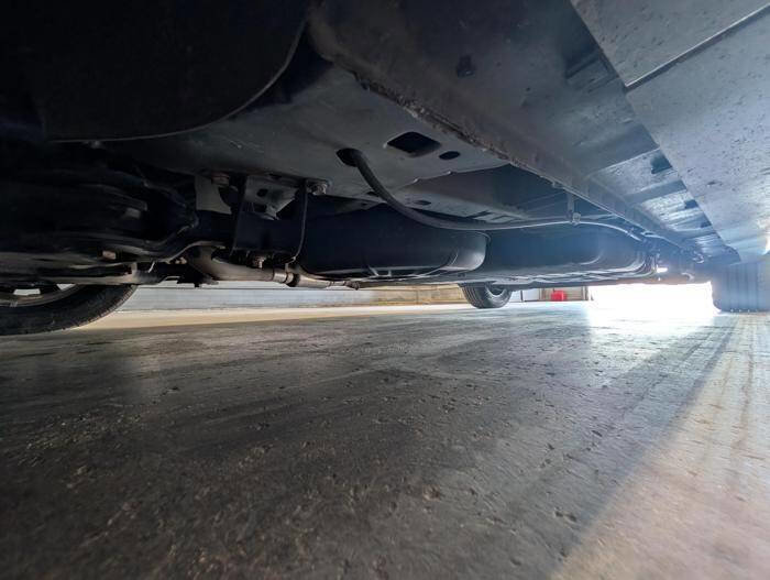Used 2013 Volkswagen Routan SE FWD image 12