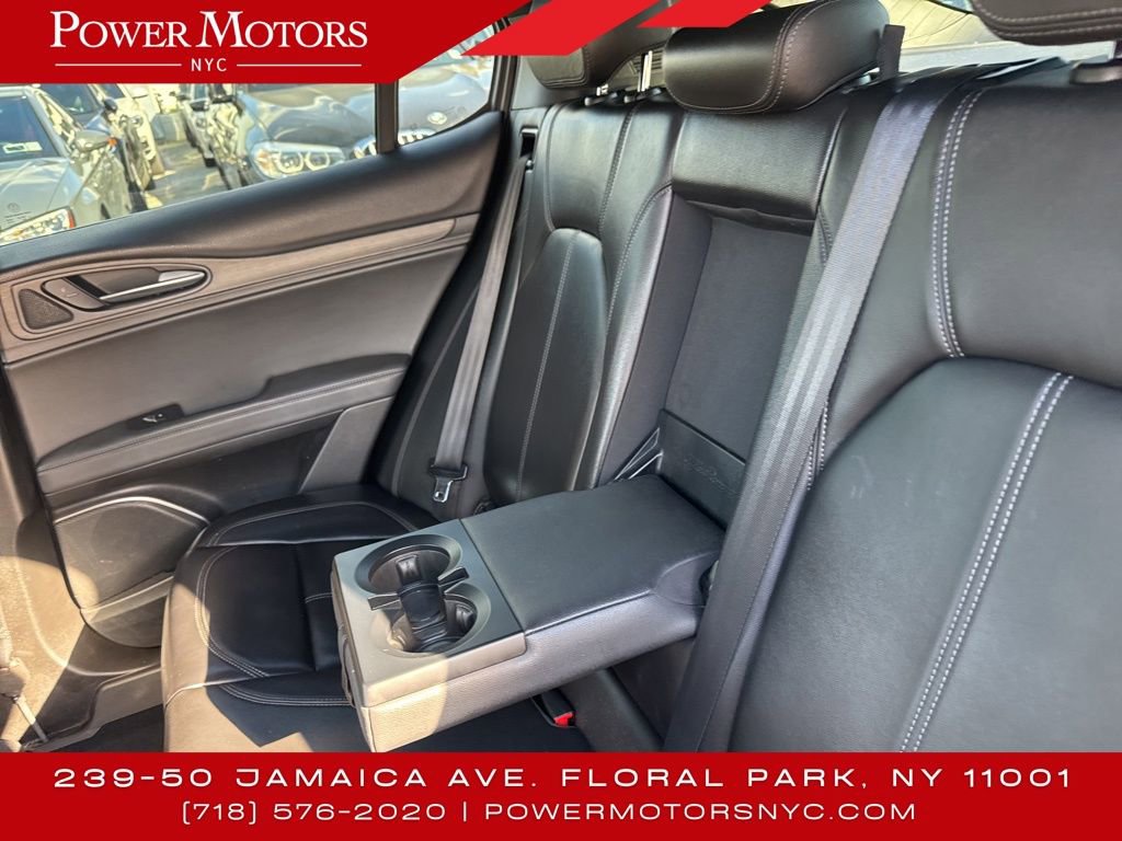 Used 2023 Alfa Romeo Stelvio Ti image 27