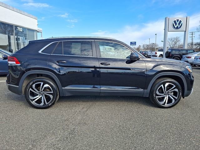 Used 2023 Volkswagen Atlas Cross Sport SEL image 7