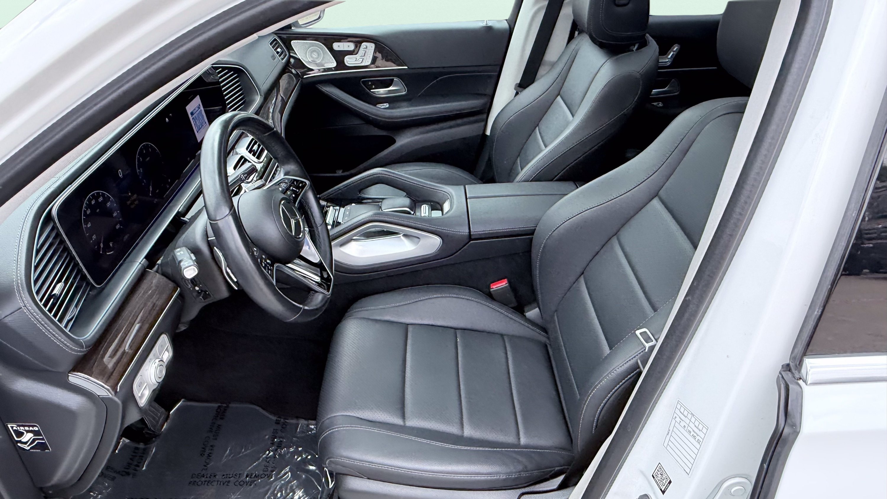 Used 2024 Mercedes-Benz GLS 450 4MATIC image 30
