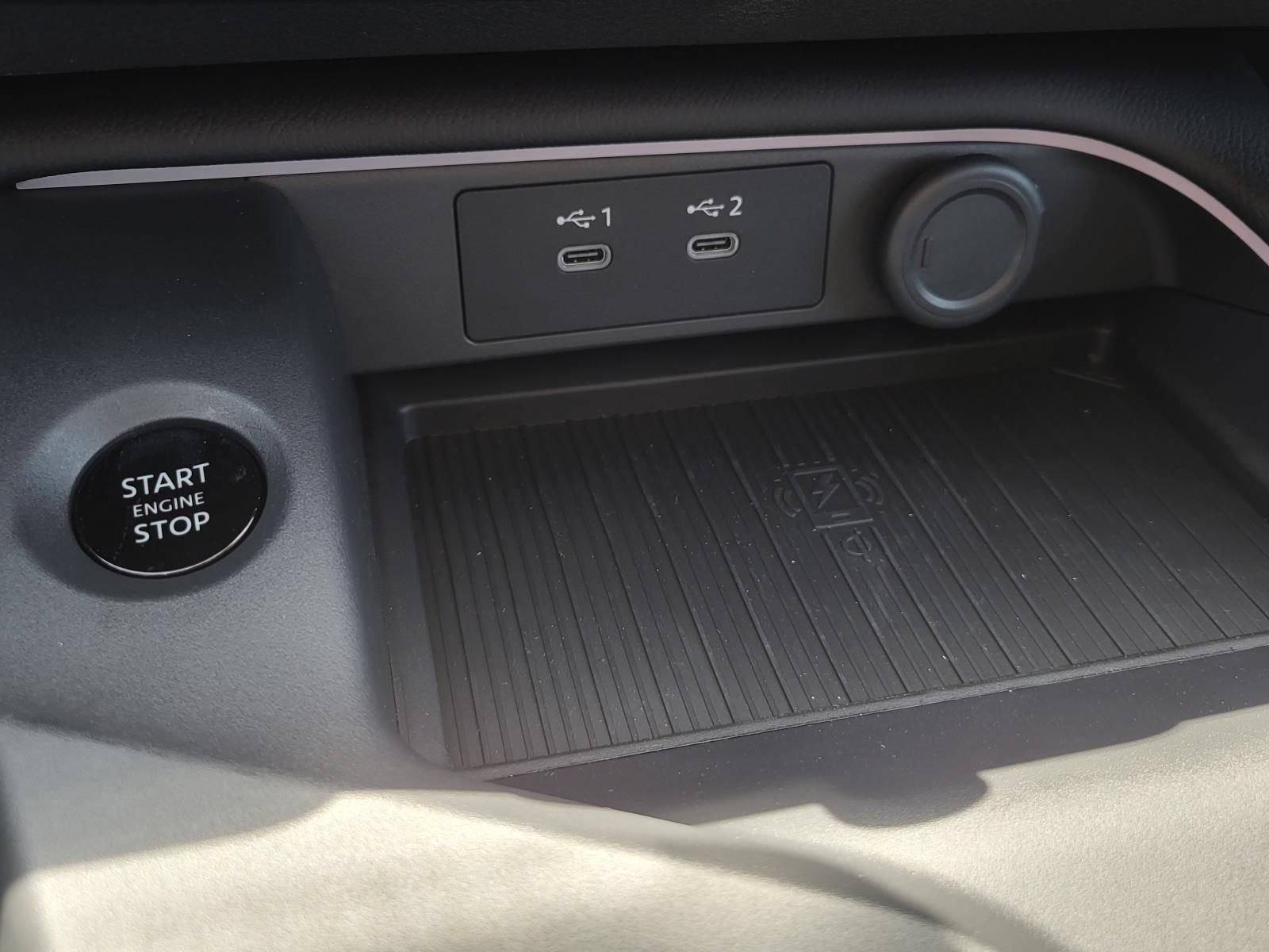 New 2026 Nissan Sentra SR w/ SR Premium Package FWD image 24