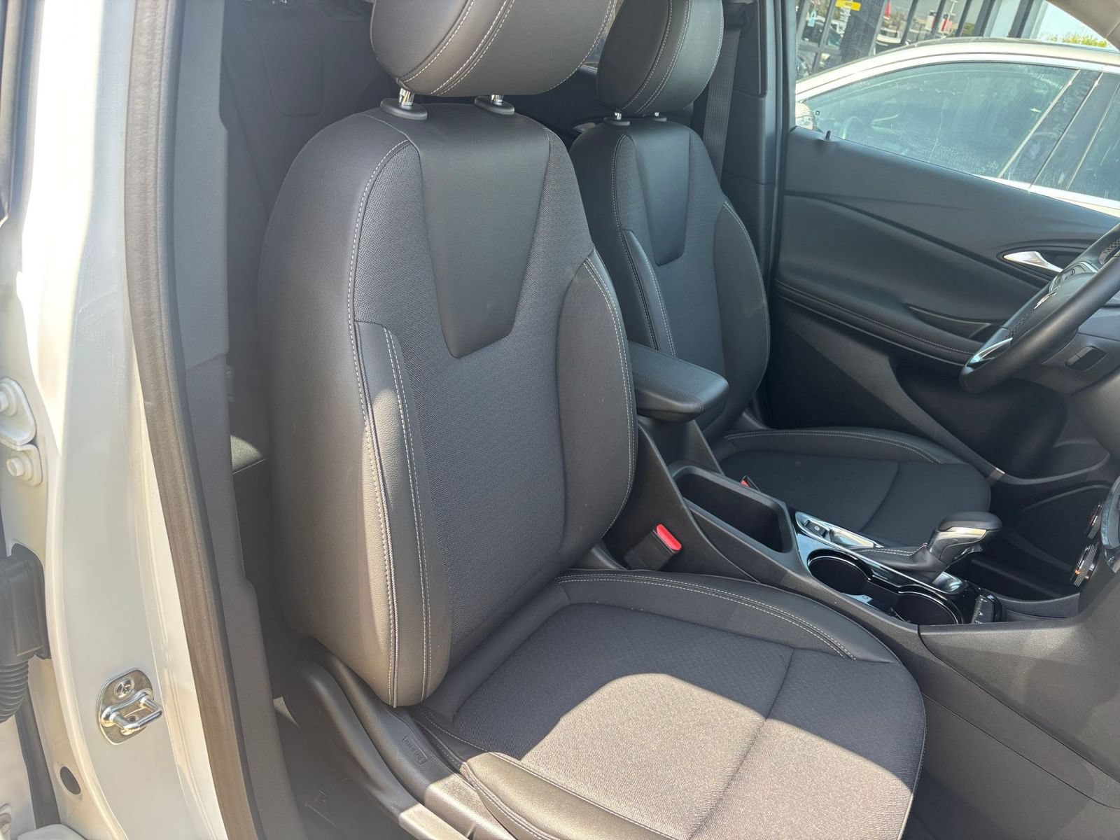 Used 2026 Buick Encore GX Preferred FWD image 34
