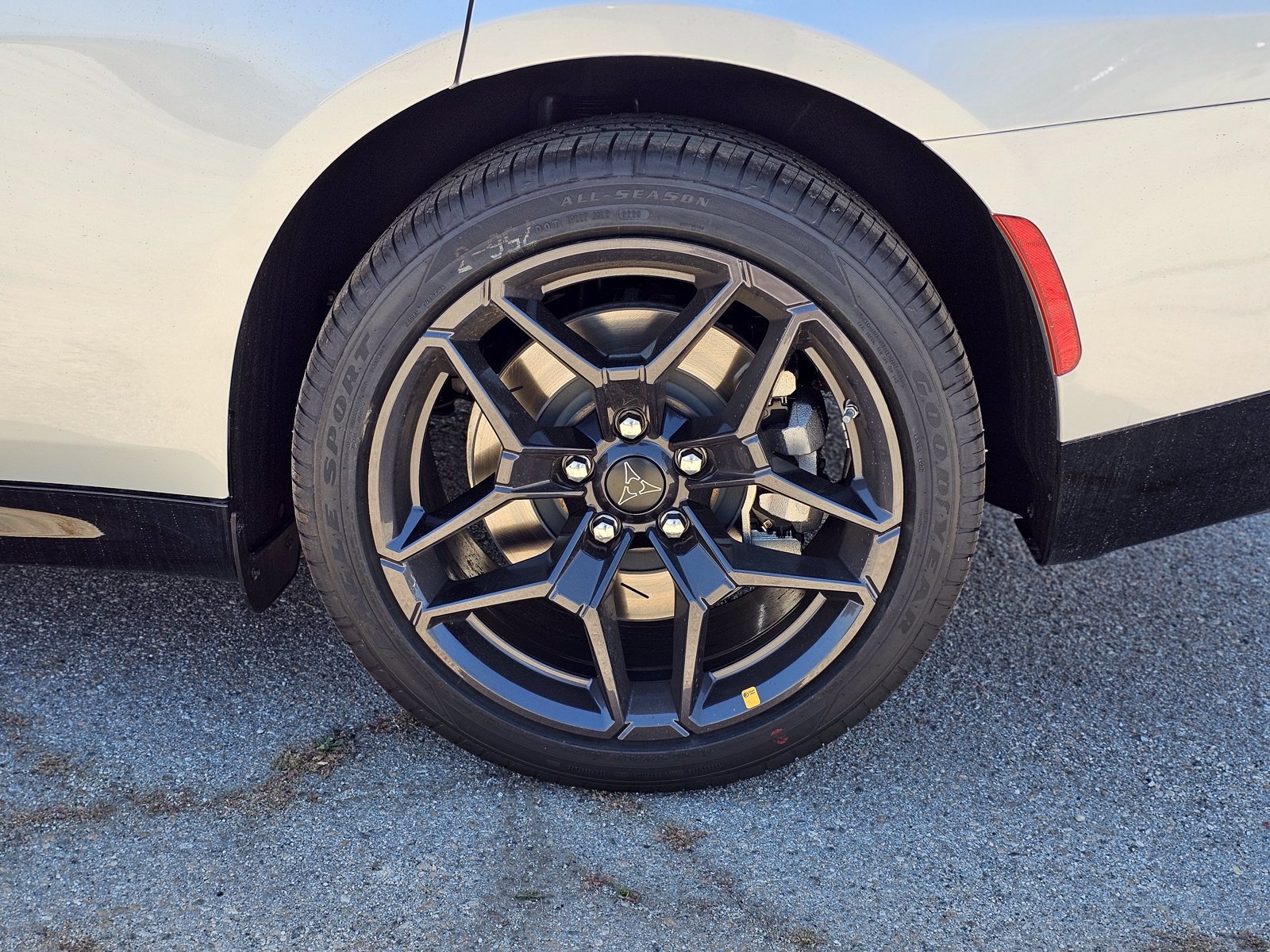 New 2026 Dodge Charger Scat Pack w/ Blacktop Package AWD/4WD image 9