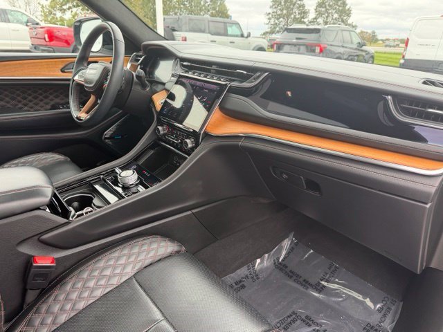 Used 2023 Jeep Grand Cherokee L Summit AWD/4WD image 50