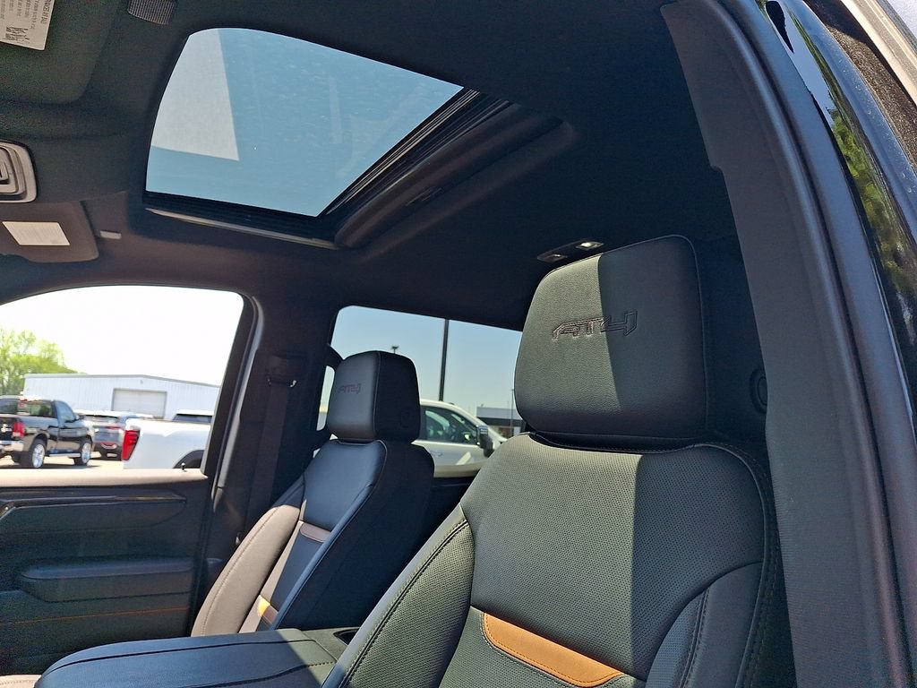 Used 2026 GMC Sierra 1500 AT4 w/ AT4 Premium Package AWD/4WD image 13