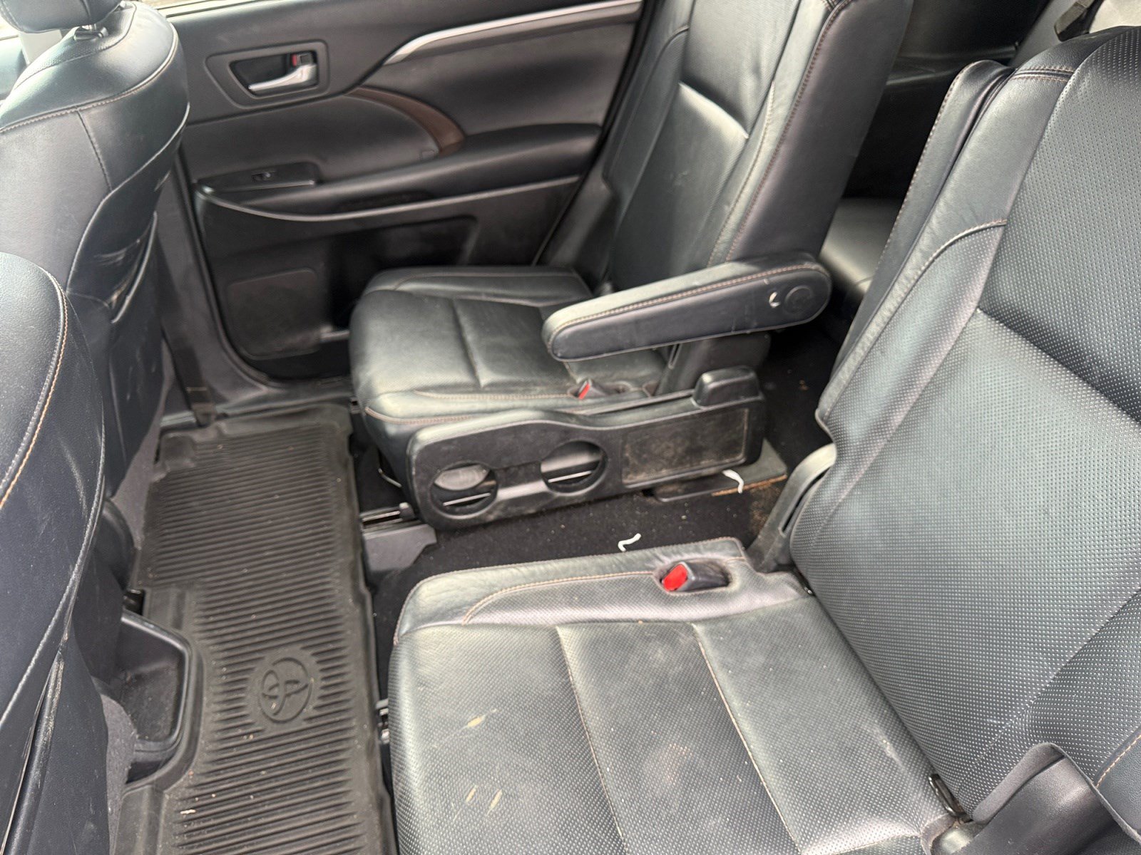 Certified 2018 Toyota Highlander Limited AWD/4WD image 17