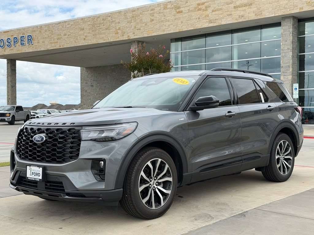 New 2026 Ford Explorer ST-Line w/ Premium Package RWD image 10