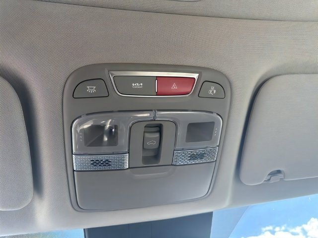 Certified 2023 Kia Telluride S w/ S Sunroof Package AWD/4WD image 30