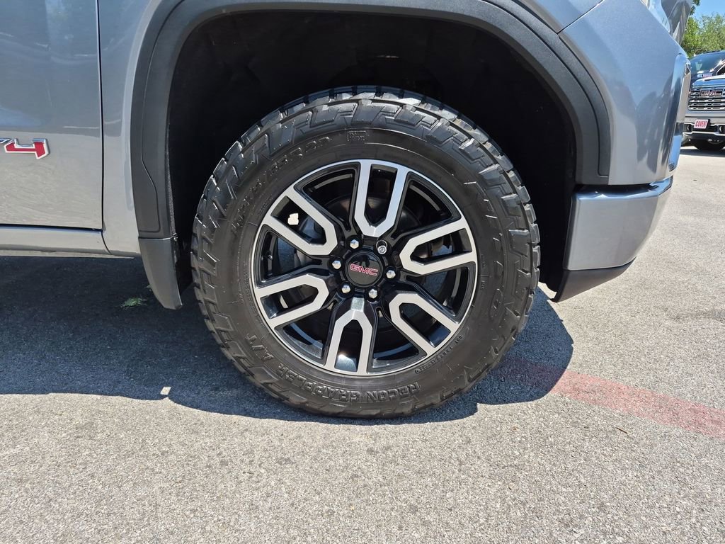 Used 2021 GMC Sierra 1500 AT4 w/ AT4 Value Package AWD/4WD image 14