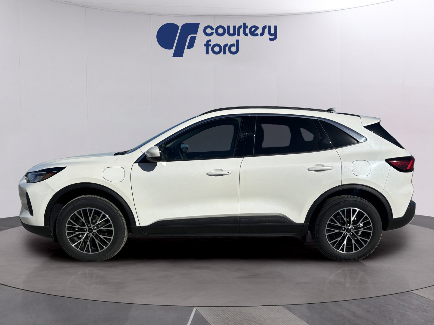 Used 2024 Ford Escape SE FWD image 23