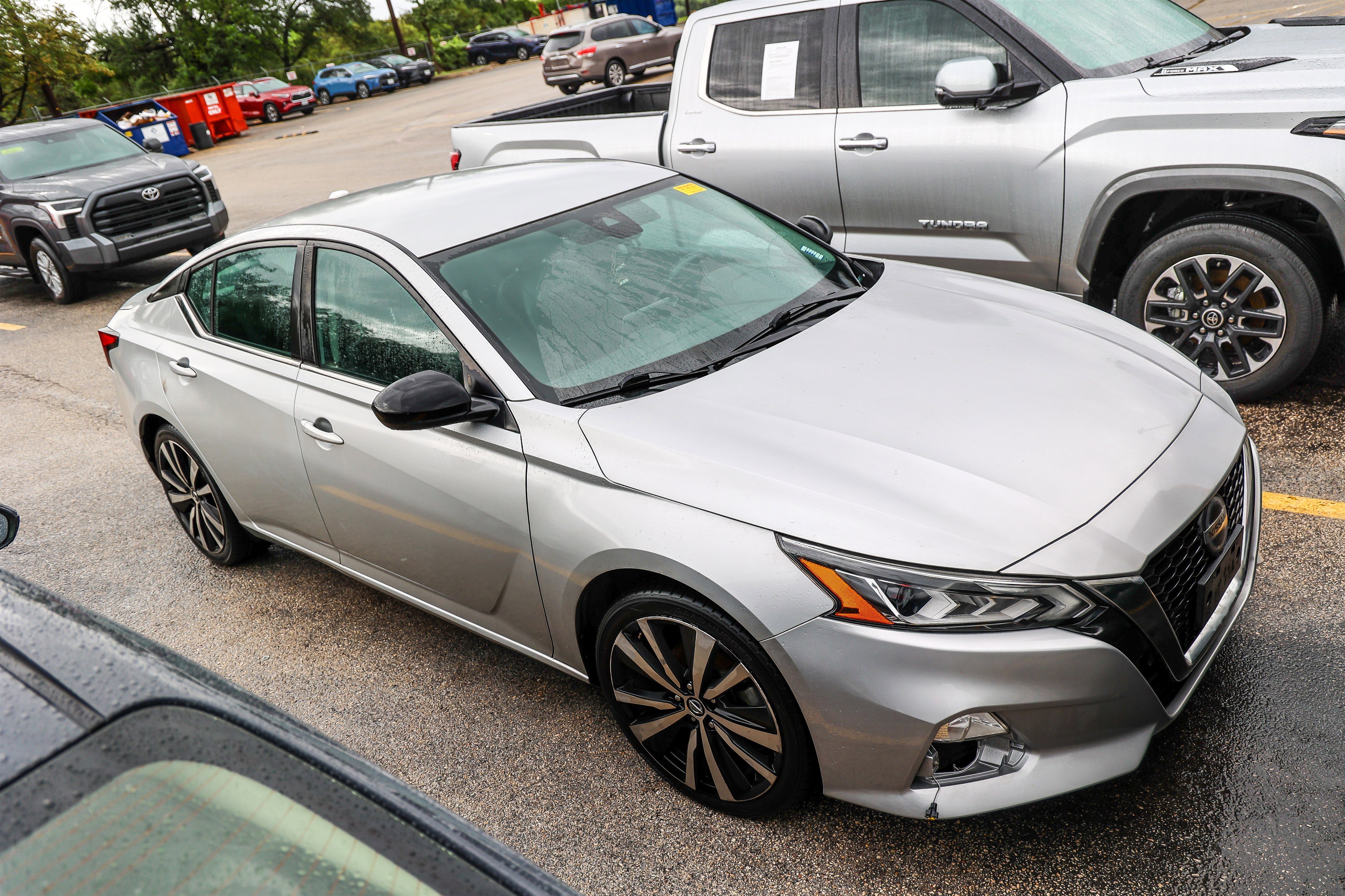 Used 2021 Nissan Altima 2.5 SR FWD image 6