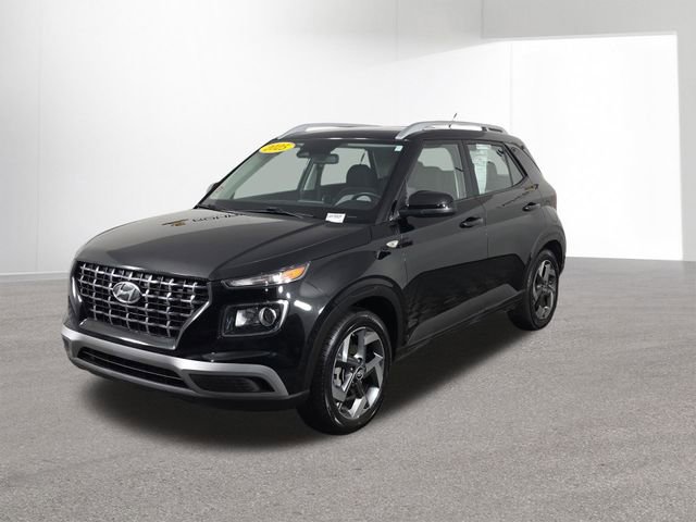 Used 2025 Hyundai Venue SEL image 43