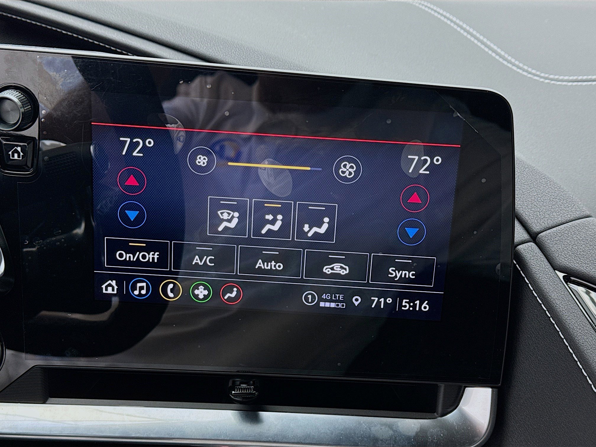 Used 2023 Chevrolet Corvette Stingray Coupe w/ Z51 Performance Package image 12