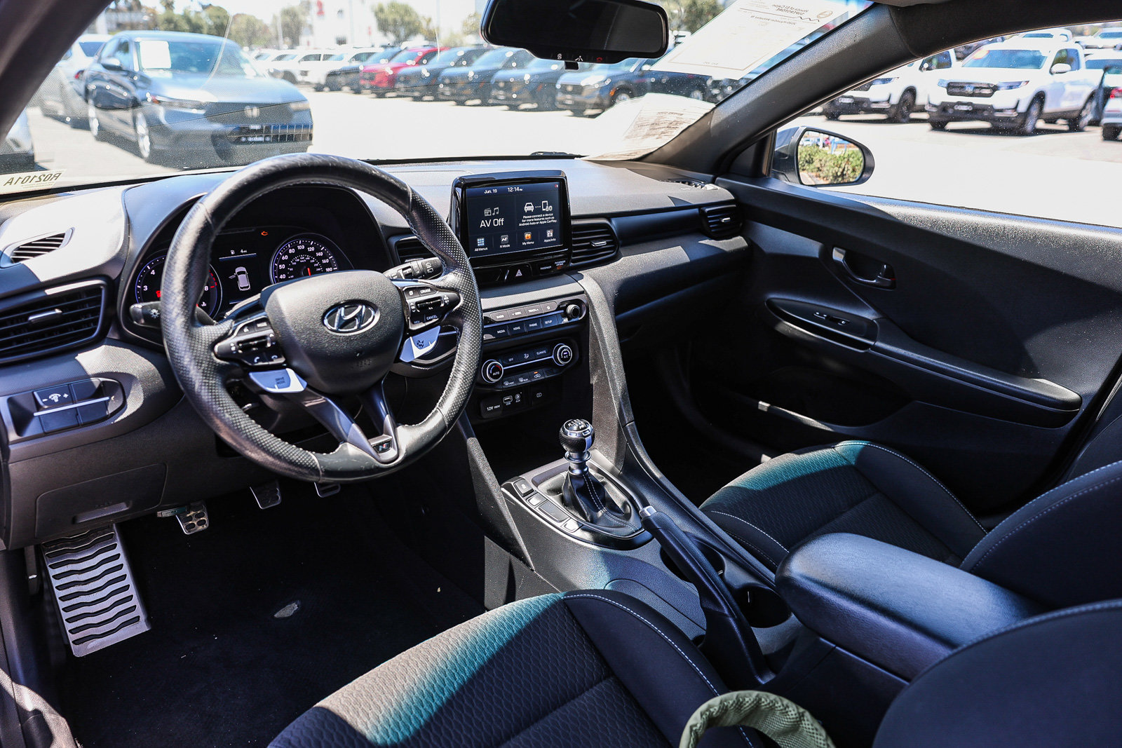 Used 2020 Hyundai Veloster N w/ Performance Package FWD image 9