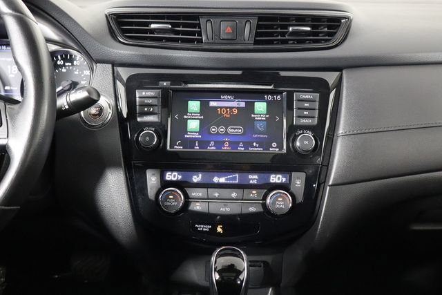 Used 2019 Nissan Rogue SV w/ Sun & Sound Touring Package AWD/4WD image 25