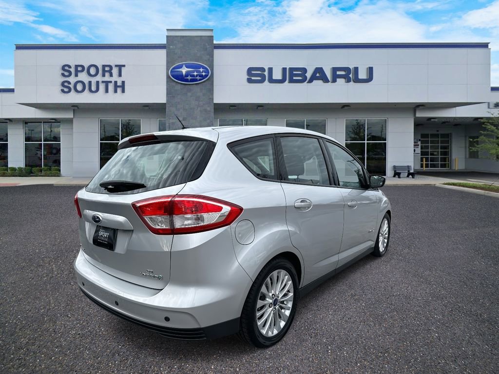 Used 2017 Ford C-MAX SE w/ Cold Weather Package image 3
