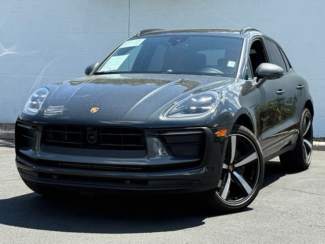 Used 2024 Porsche Macan Turbo AWD/4WD image 1