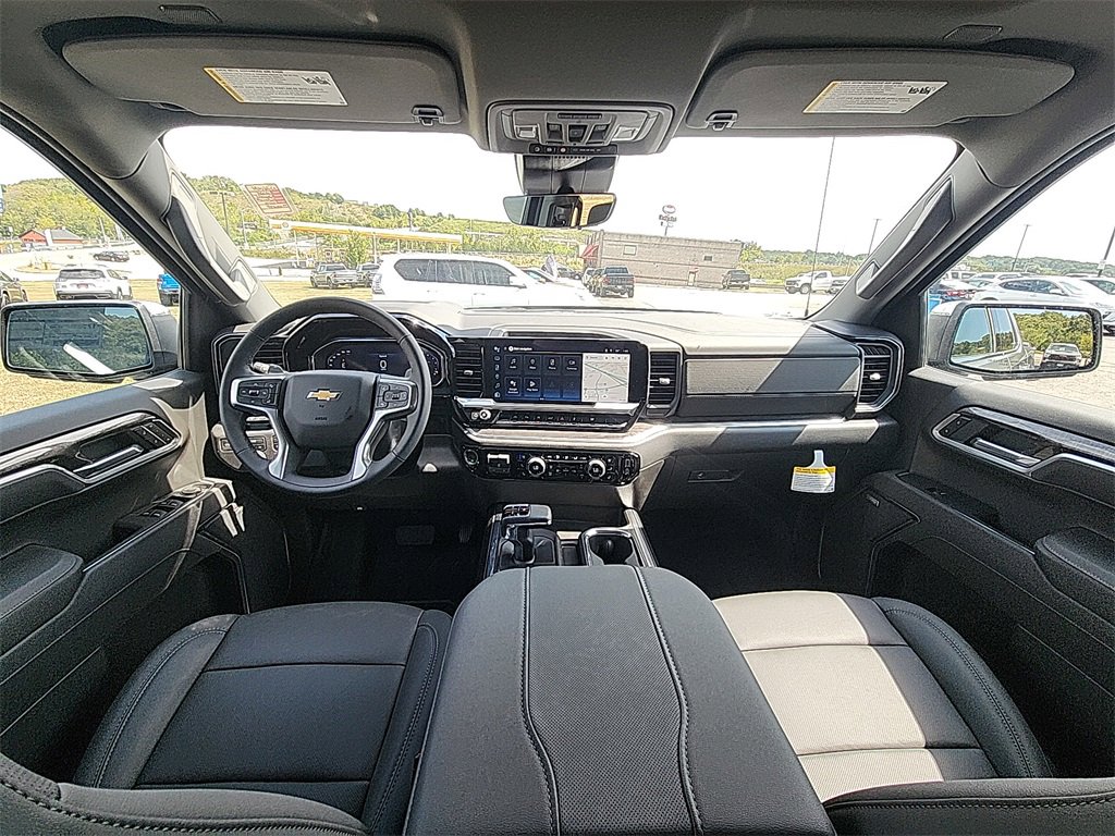 New 2026 Chevrolet Silverado 1500 LTZ w/ Technology Package image 32