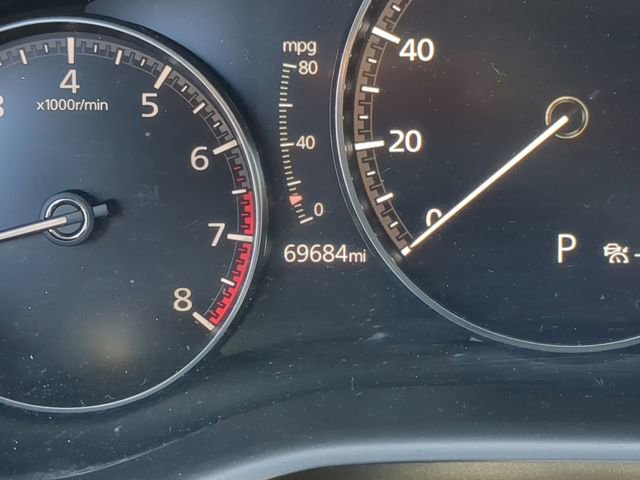 Used 2019 MAZDA MAZDA3 Hatchback w/ Preferred Package image 32