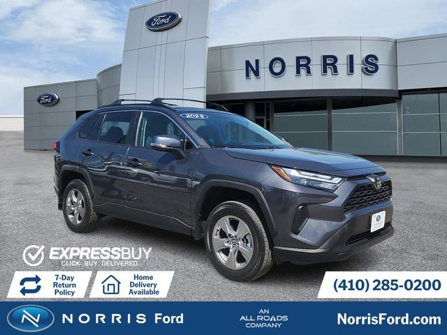 Used 2023 Toyota RAV4 XLE AWD/4WD image 1