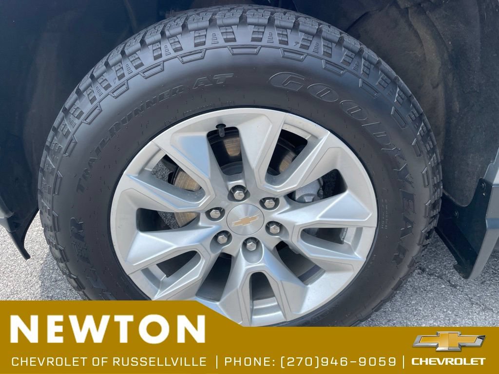 Used 2024 Chevrolet Silverado 1500 Custom AWD/4WD image 45