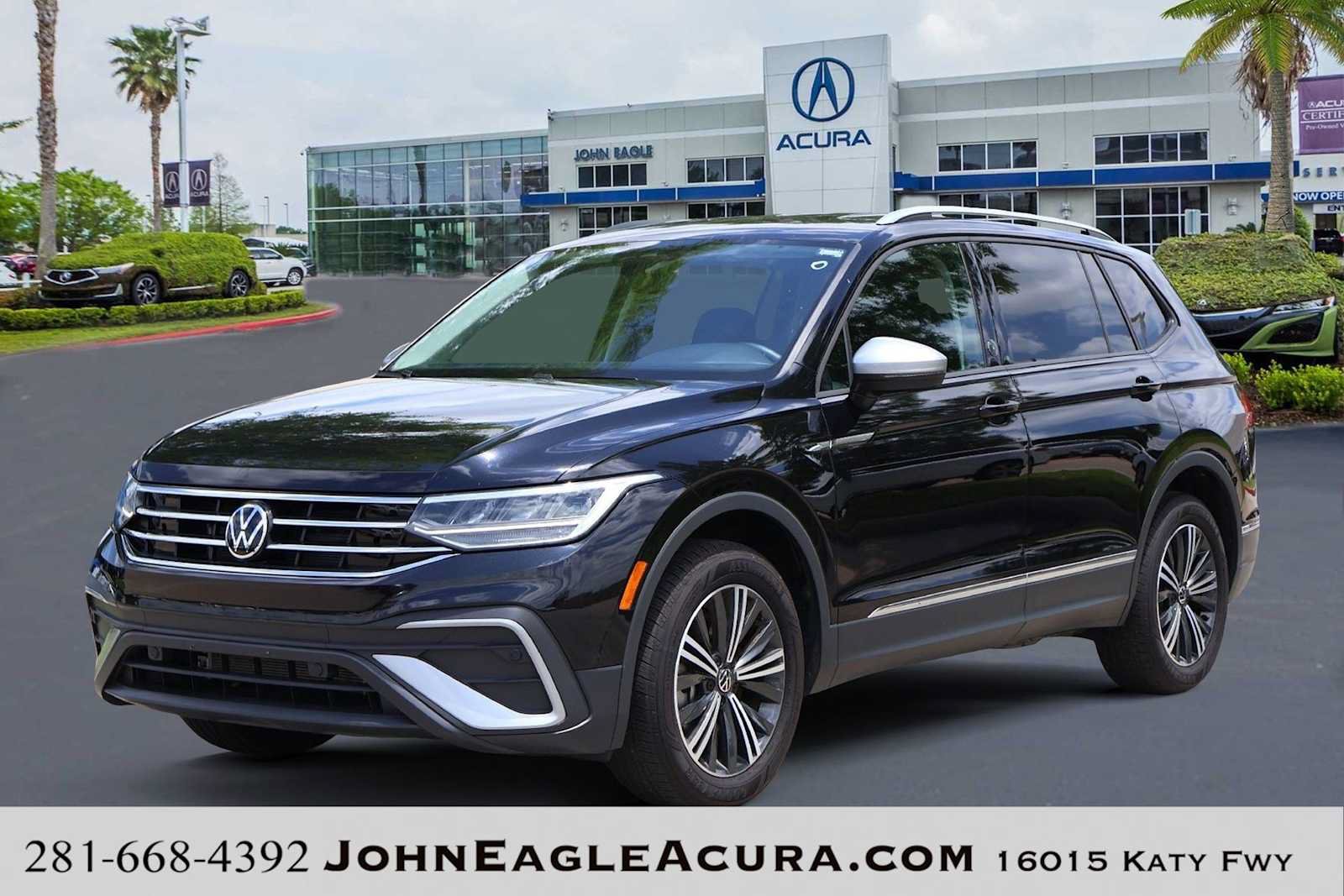 Used 2024 Volkswagen Tiguan Wolfsburg Edition AWD/4WD image 1
