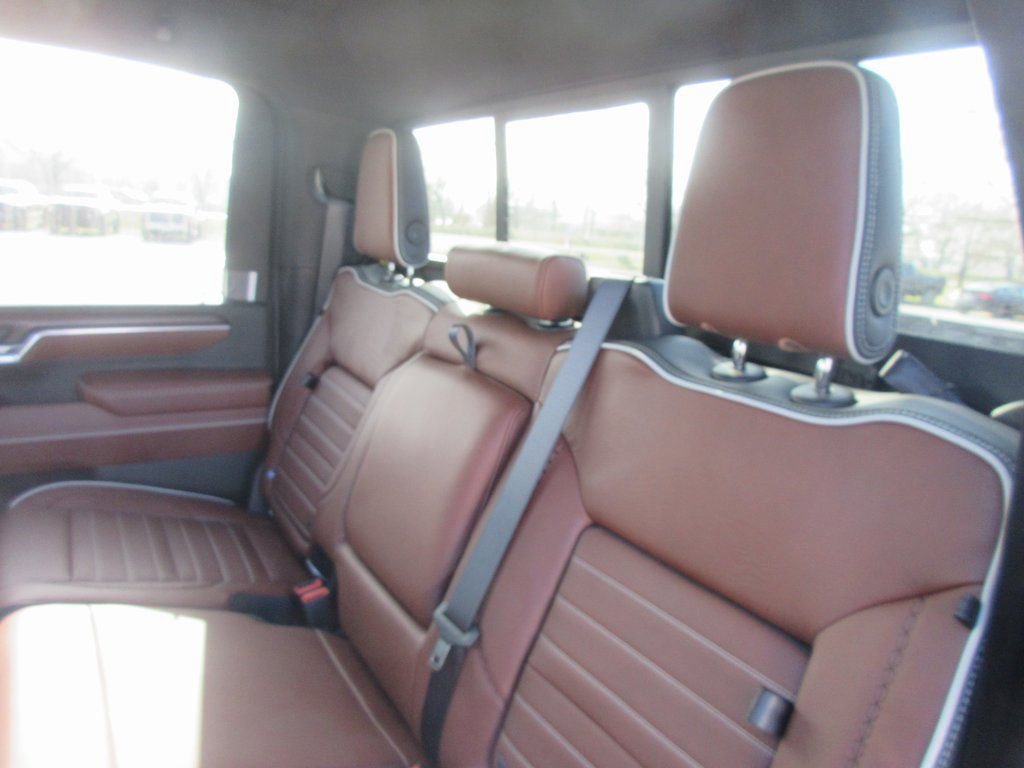New 2026 GMC Sierra 2500 Denali Ultimate image 15