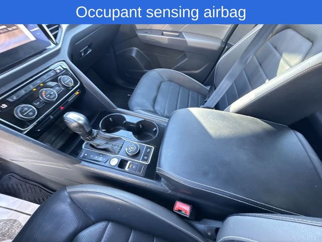 Used 2021 Volkswagen Atlas Cross Sport SEL Premium image 25