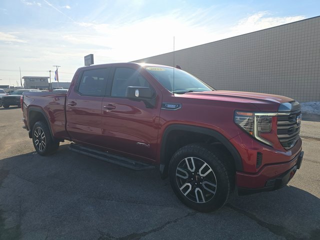 Used 2023 GMC Sierra 1500 AT4 w/ AT4 Preferred Package image 3