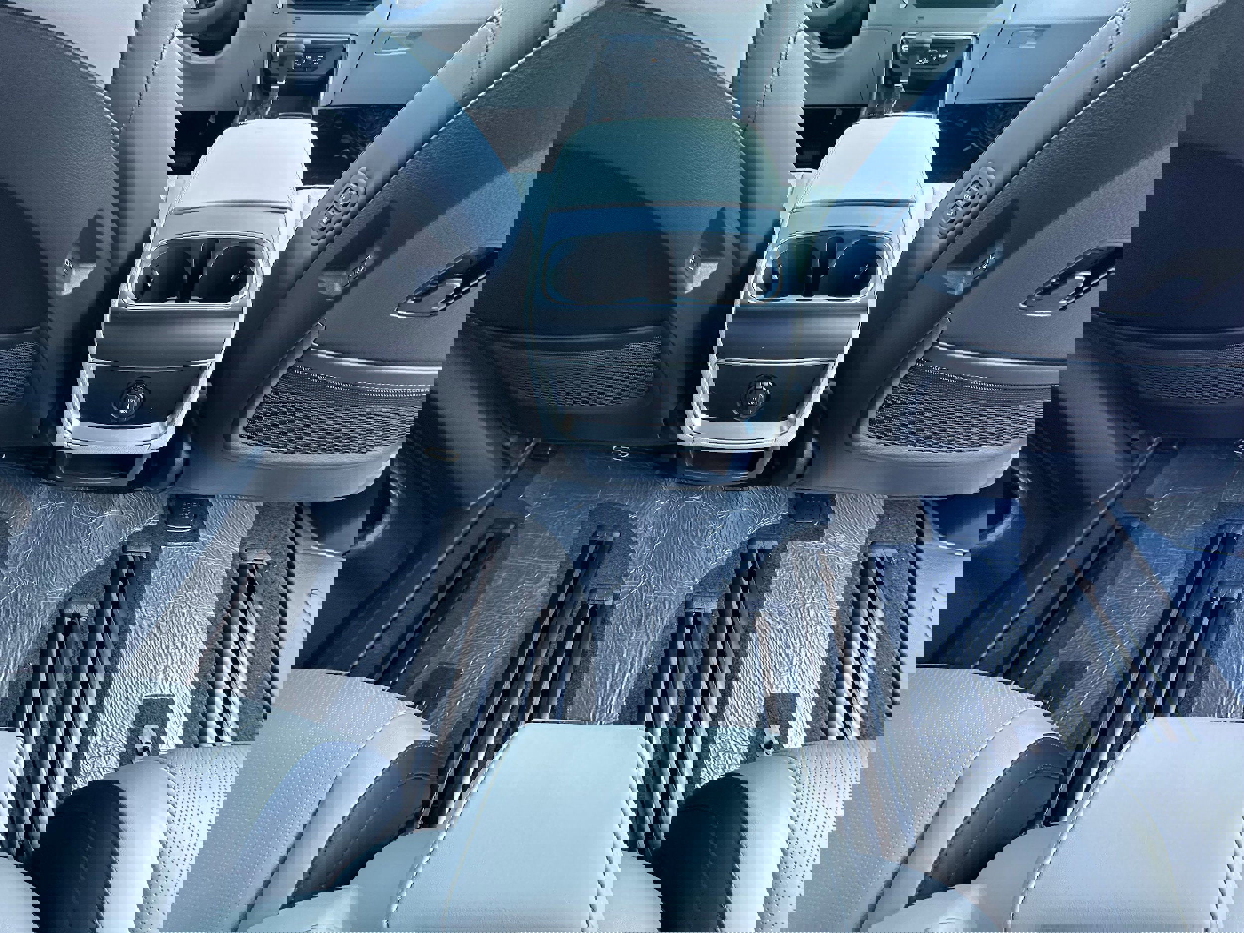 New 2026 Kia Carnival EX image 20