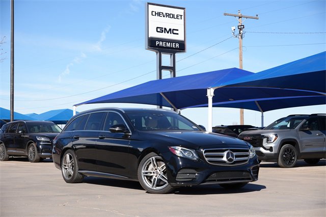 Used 2019 Mercedes-Benz E 450 4MATIC Wagon image 1