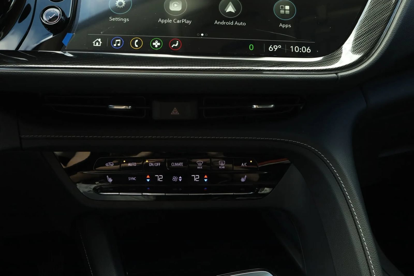 Used 2023 Buick Envision Essence AWD/4WD image 24