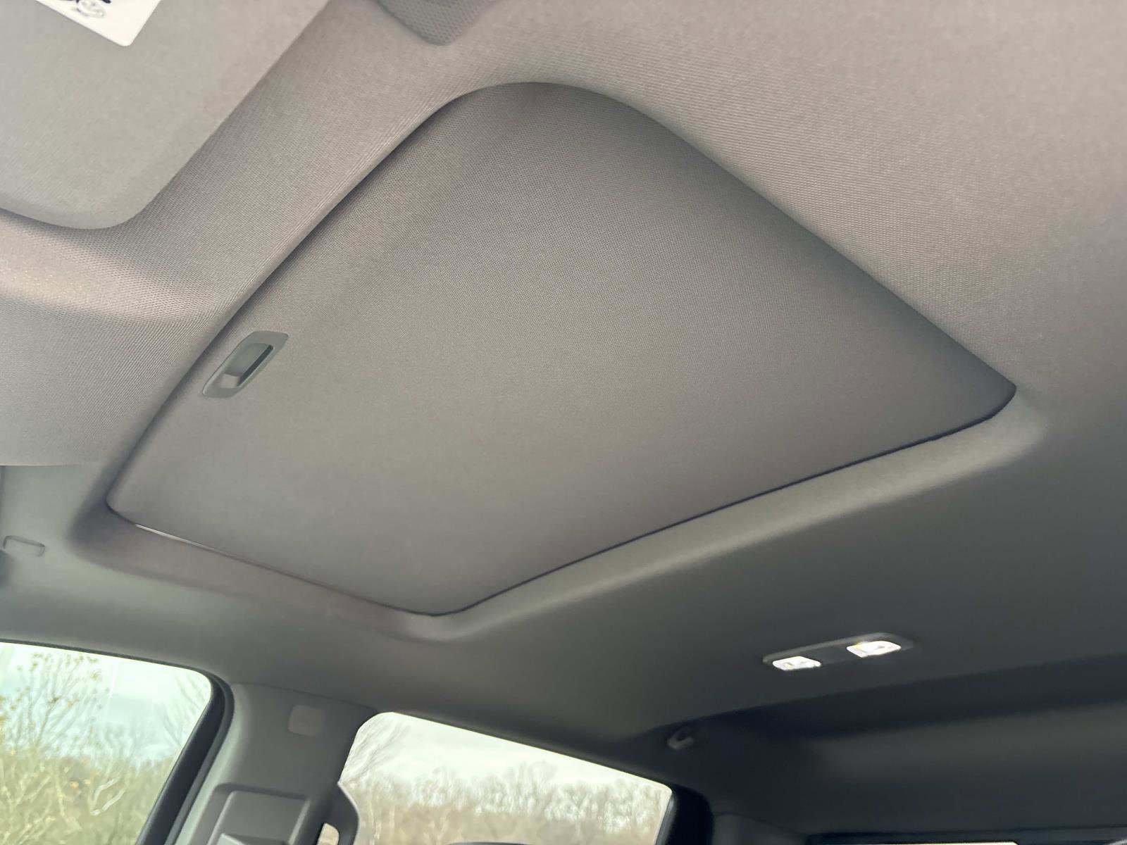 Certified 2024 GMC Sierra 2500 SLT w/ SLT Premium Package image 17