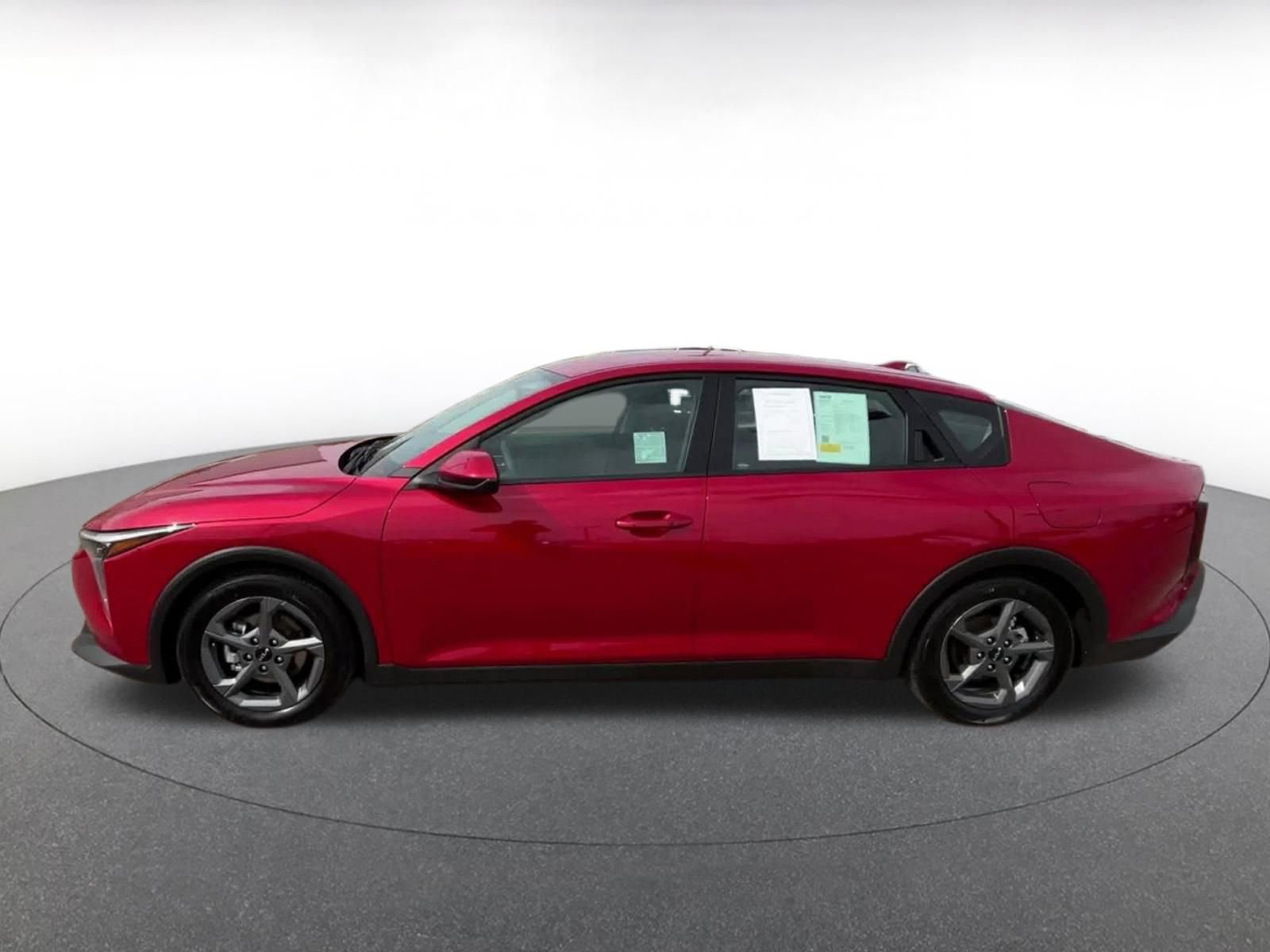 Used 2025 Kia K4 FWD image 9