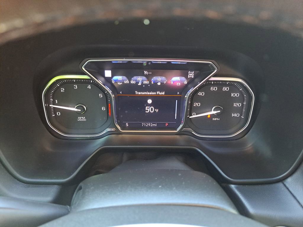 Used 2021 GMC Yukon SLT w/ SLT Premium Package image 12