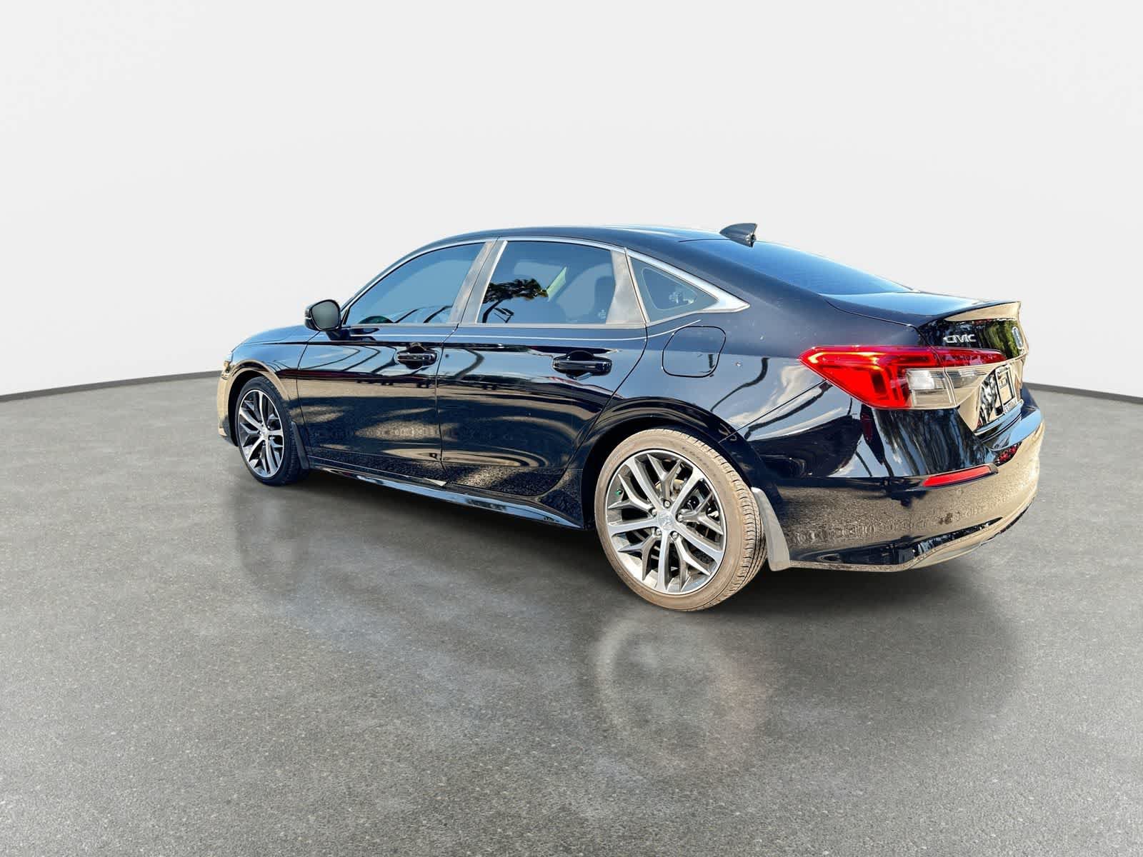 Used 2024 Honda Civic Touring image 6