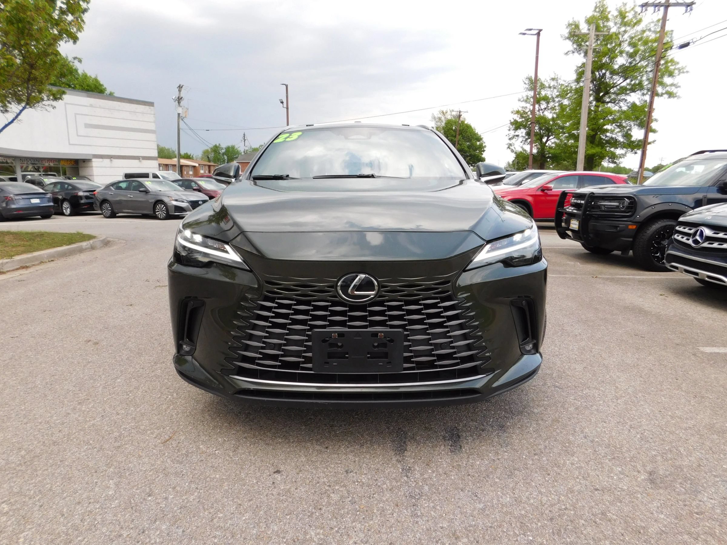 Used 2023 Lexus RX 350 Premium w/ Accessory Package AWD/4WD image 3