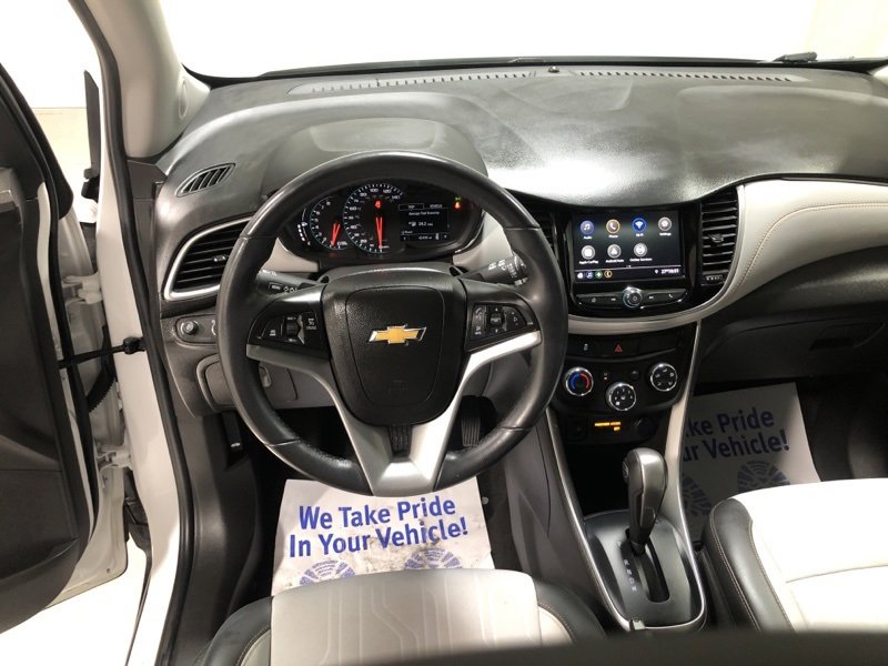 Used 2022 Chevrolet Trax LT w/ LT Convenience Package image 25