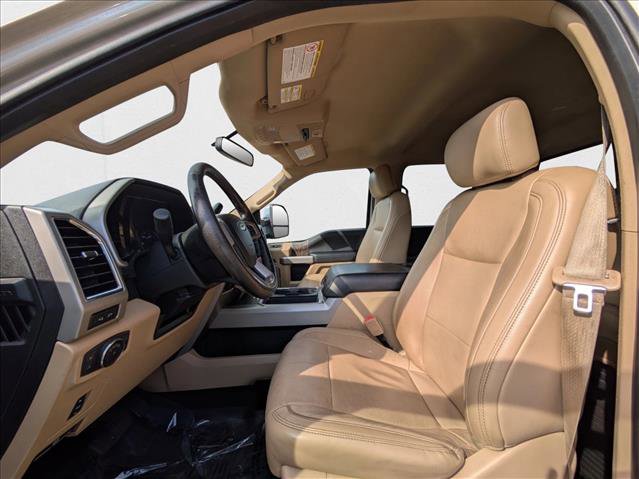 Used 2018 Ford F250 Lariat w/ Chrome Package image 17