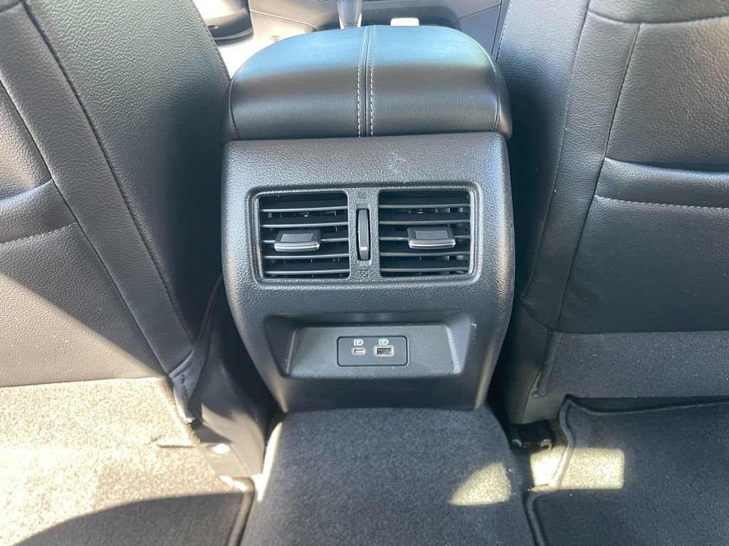 Used 2020 Nissan Altima 2.0 Platinum FWD image 27