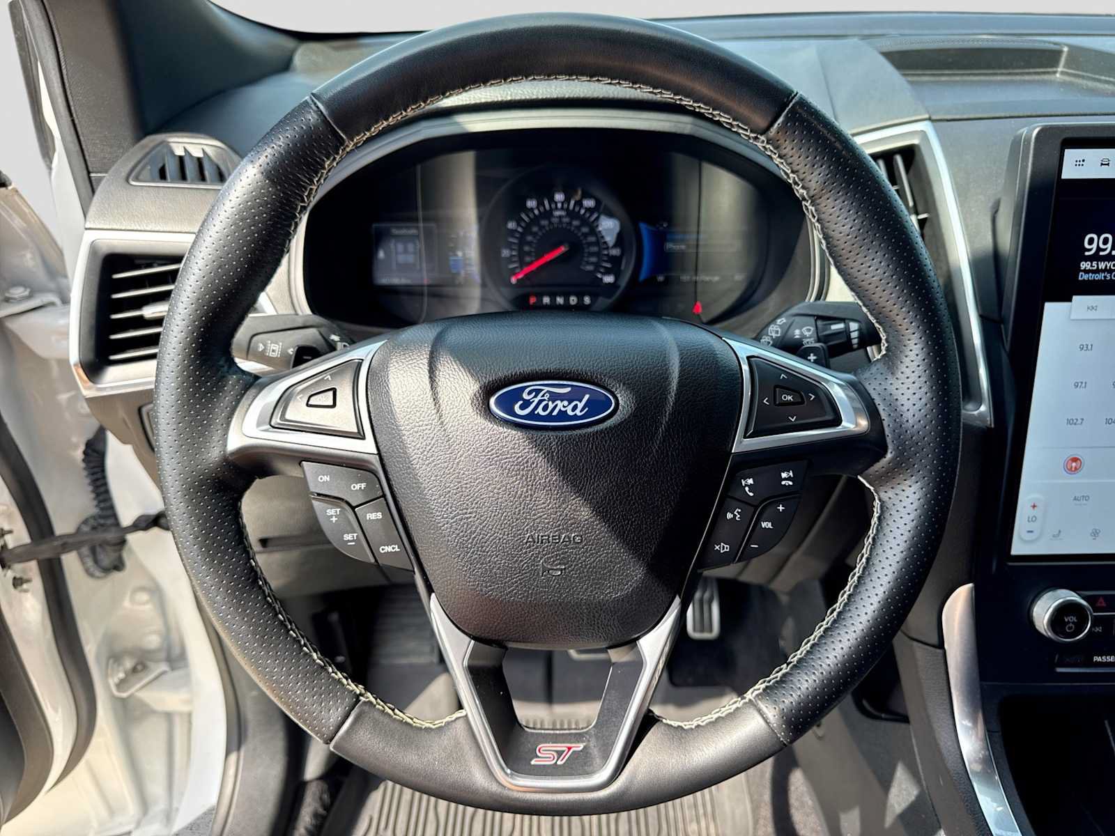 Certified 2023 Ford Edge ST AWD/4WD image 22