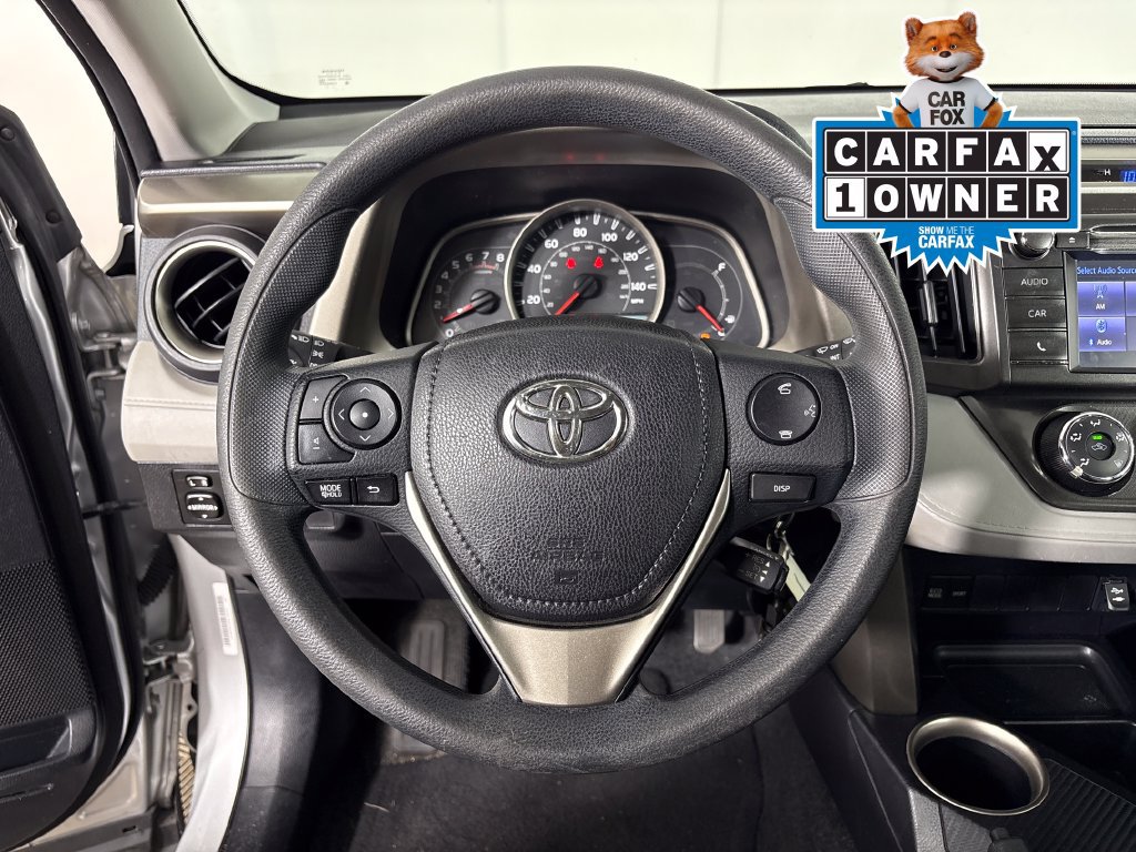 Used 2014 Toyota RAV4 LE AWD/4WD image 17