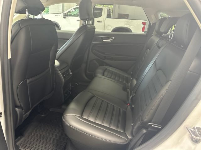 Used 2021 Ford Edge SEL w/ Convenience Package AWD/4WD image 32
