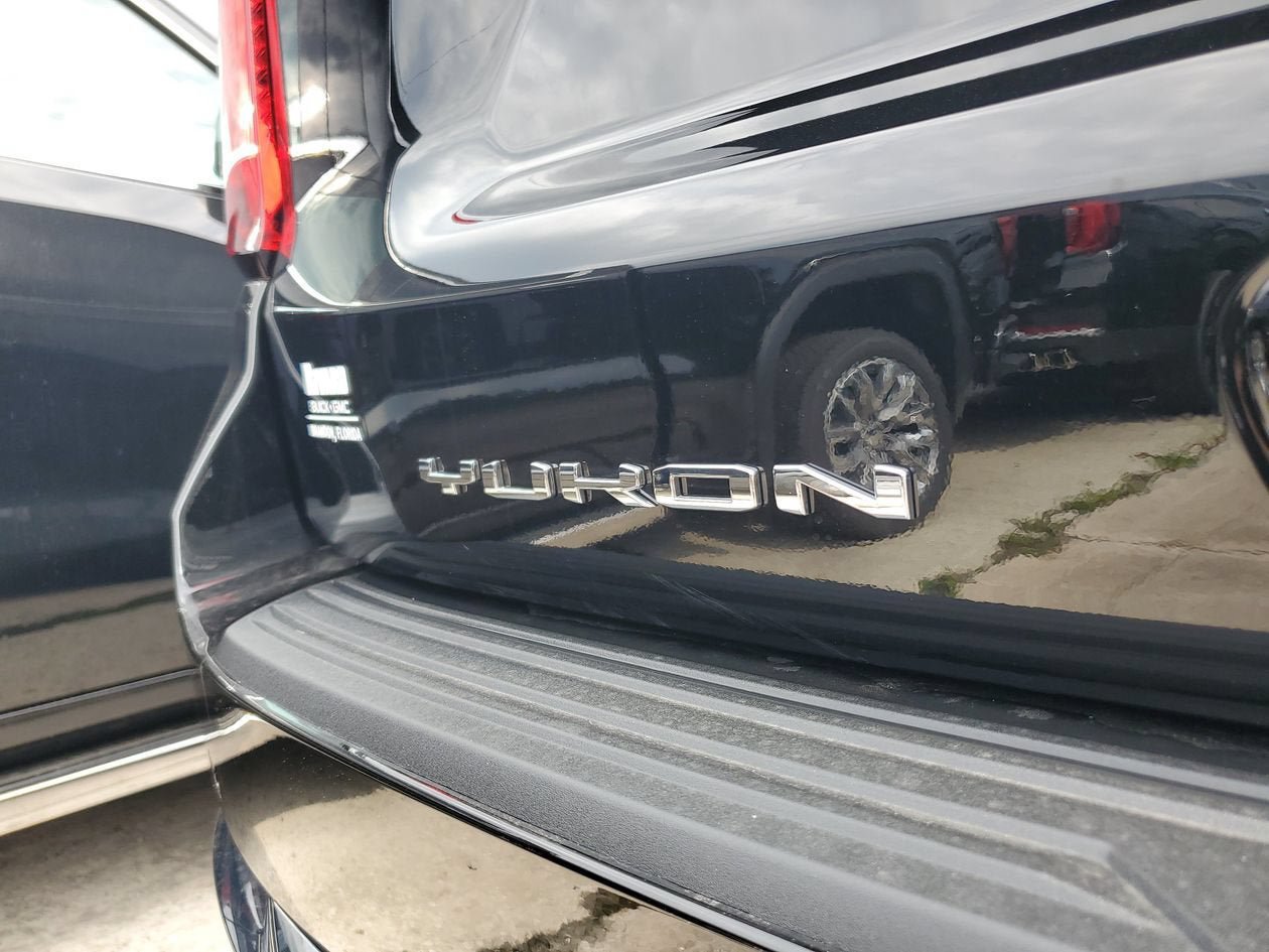 New 2026 GMC Yukon XL Elevation w/ Elevation Premium Package AWD/4WD image 8