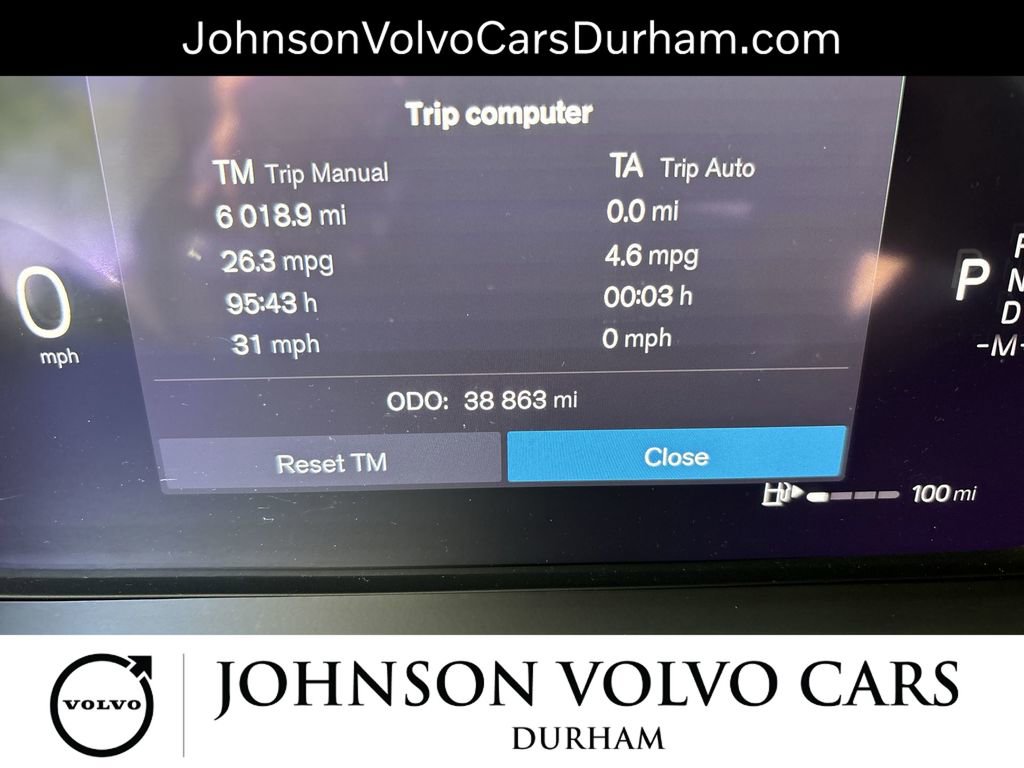 Used 2023 Volvo XC60 B5 Plus AWD/4WD image 10